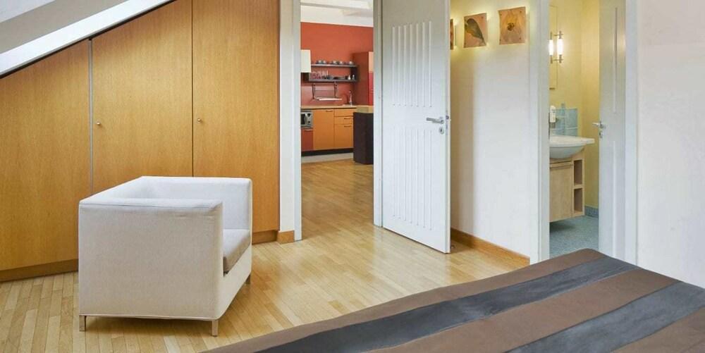 Apartahotel Mamaison Belgická