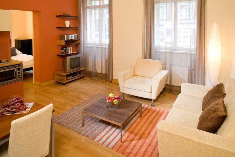 Apartahotel Mamaison Belgická 4*